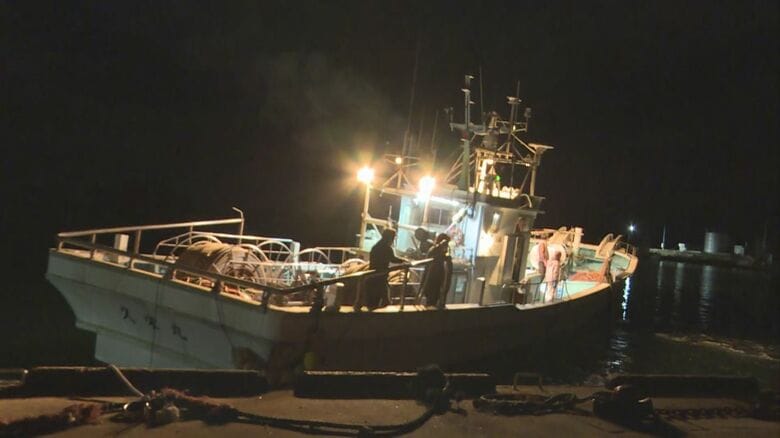 解禁を待つ漁船