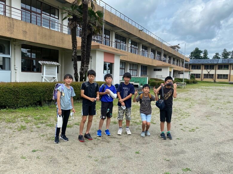 さんぽセルの開発に携わった小学生たち