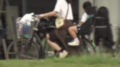 実はデメリットも多い自転車の「子乗せ」範囲拡大　小学生以上でも“自転車の後ろ”に乗せられる」実現したら…「総重量“130キロ超”でバランス崩して事故」なんてことも　　「便利さだけに目を向けないで」専門家解説