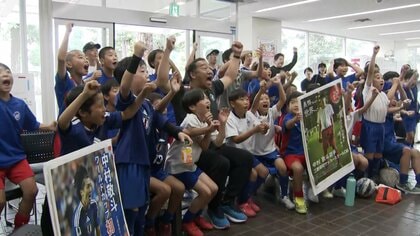 日本勝利に渋谷のスクランブル交差点で“喜び爆発”　日本全国から森保ジャパンへ熱い声援