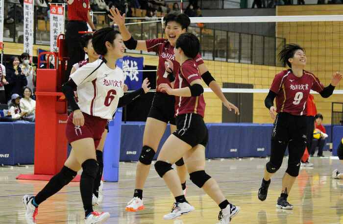 女子準決勝・旭川実業