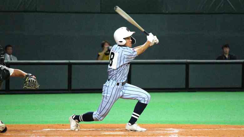 【高校野球】東海大札幌が逆転でベスト8入り　4安打2盗塁の鮎川「3年生のためにも勝ちたい」――秋季北海道大会｜FNNプライムオンライン