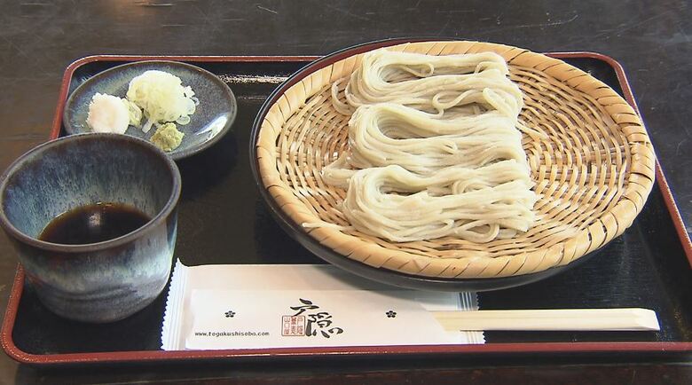 そばの名所・長野市戸隠で「半ざるの食べ歩き」今年は9月に開催　2000円で3店舗　この時期ならではの「夏そば」も｜FNNプライムオンライン