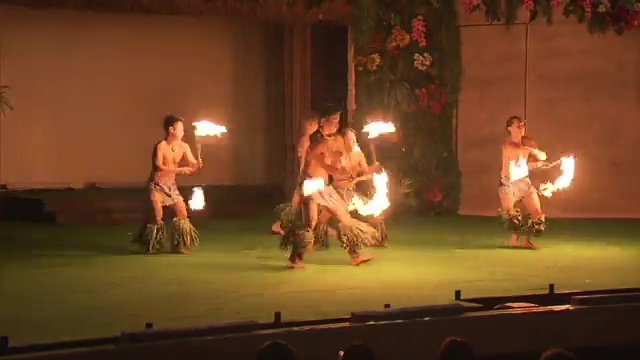 人気の夜のショーも内容一新