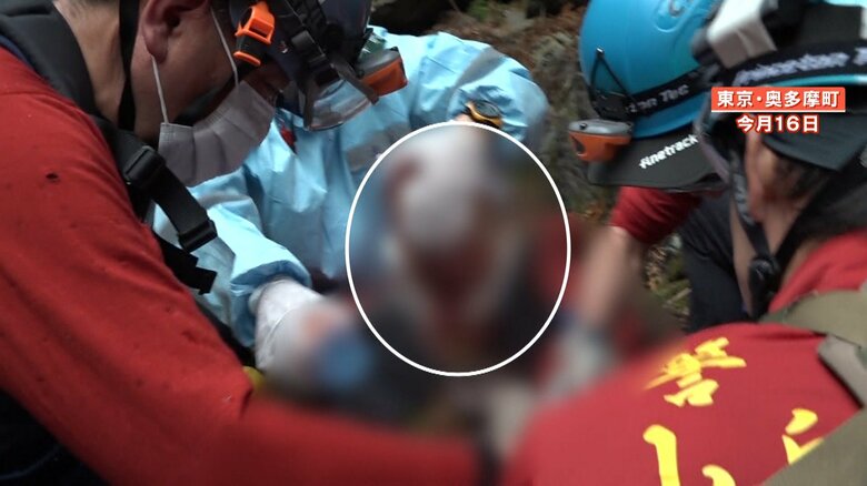 男性は頭部からの出血で顔面血だらけ