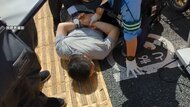 【逮捕の瞬間】「自分の子どもが欲しかった」足立区の歩道“赤ちゃん連れ去り”未遂で男逮捕 母親が覆いかぶさり守る