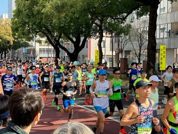 マラソンウェア　6点セット総額約4万円相当 初開催】かがわマラソン（高松市～綾川町）男女入賞者一覧 約1万人