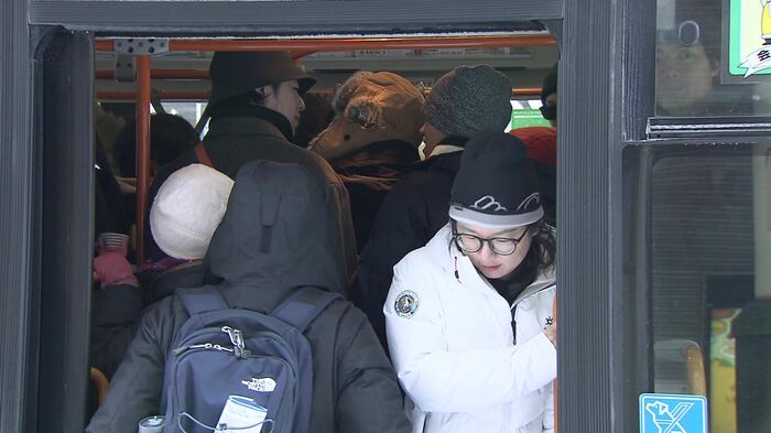 札幌駅と定山渓温泉を結ぶ便が観光客で大混雑（2024年）