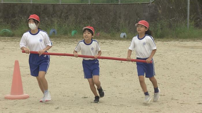 運動会の練習(稙田小学校)