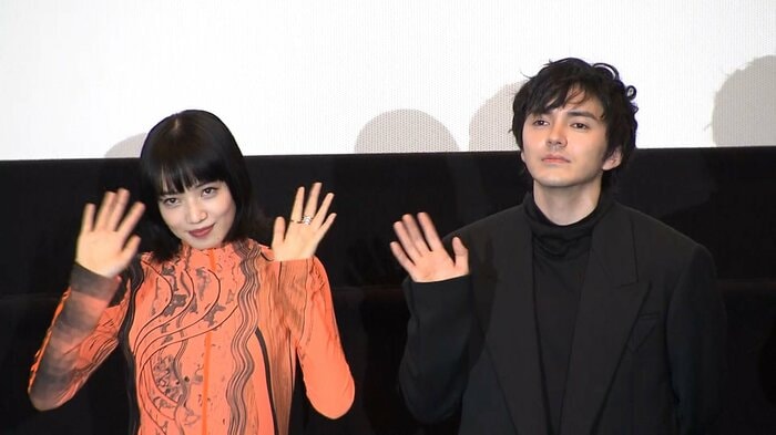 「恋する寄生虫」完成披露試写会 舞台挨拶 東京・新宿