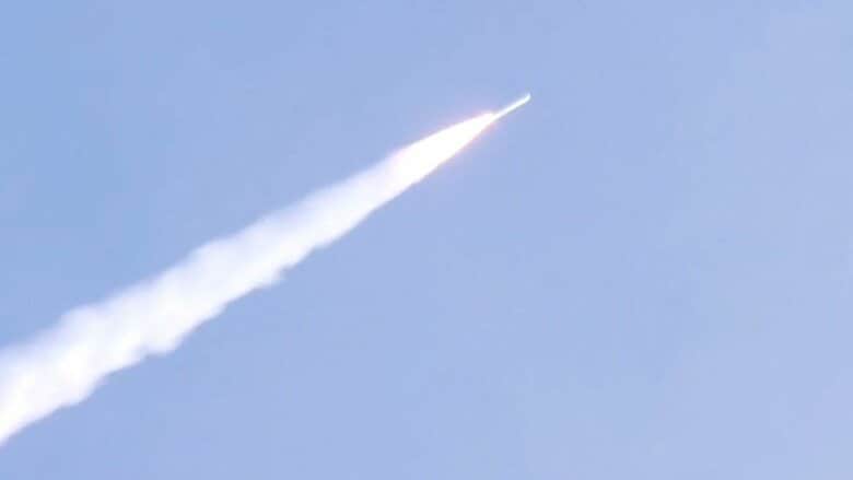 「3分7秒で飛行中断」小型ロケット『カイロス2号機』　「ノズルの駆動制御に異常。飛行経路がズレた」スペースワン　最高高度110.7キロで宇宙には『到達』　「失敗とは捉えてない。3号機に向け加速」｜FNNプライムオンライン