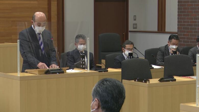 御代田町議会