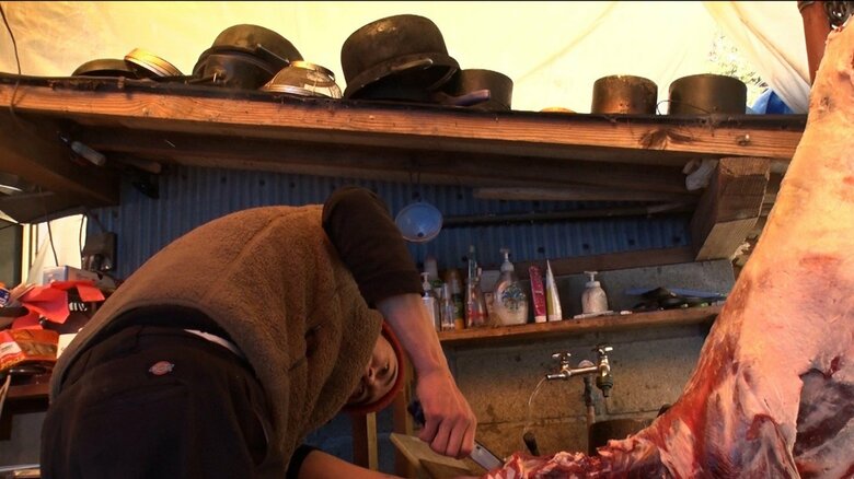 獲物は全て自らさばいて、自分で食べる