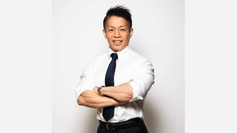 「バズーカ岡田」こと岡田隆さん