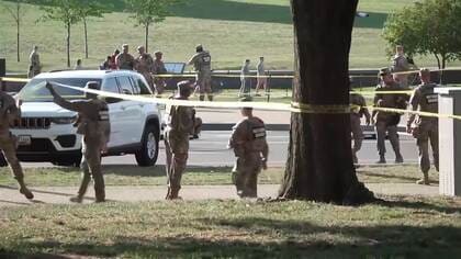 ホワイトハウス付近で銃撃戦　シークレットサービスが応戦、一般人含む2人負傷　警備体制に懸念高まる
