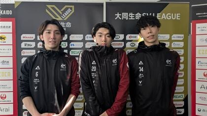 【ヴォレアス北海道】連勝ならず 第1セットは猛追もあと一歩届かず。函館開催は「ハイキュー!!」コラボ企画や「いかキャラ」グッズも登場