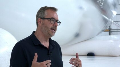 「スマホ使えず家族の安否も分からない」…災害時の“つながらない恐怖”解消へ、空や海から通信を届ける　生命線を支える技術とその課題