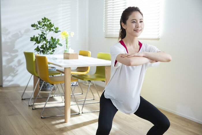 筋トレで気持ちもポジティブに(画像はイメージ)