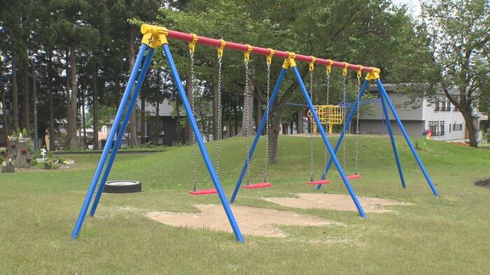 カラフルな遊具