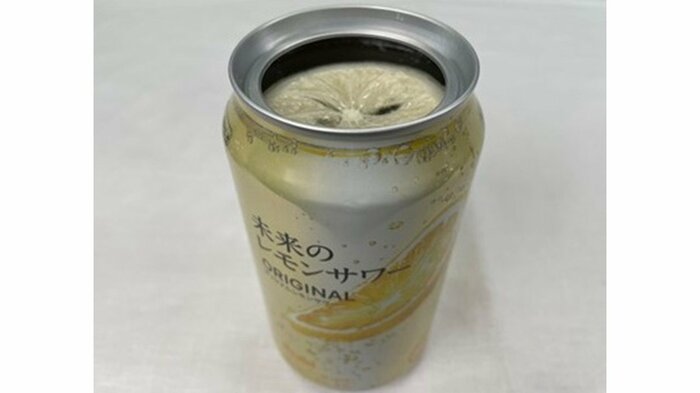 「世界初」レモンスライスが入ったレモンサワー