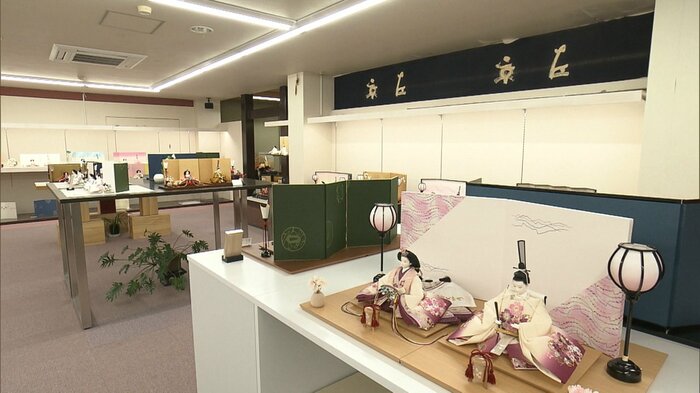 人形工房 左京の店内
