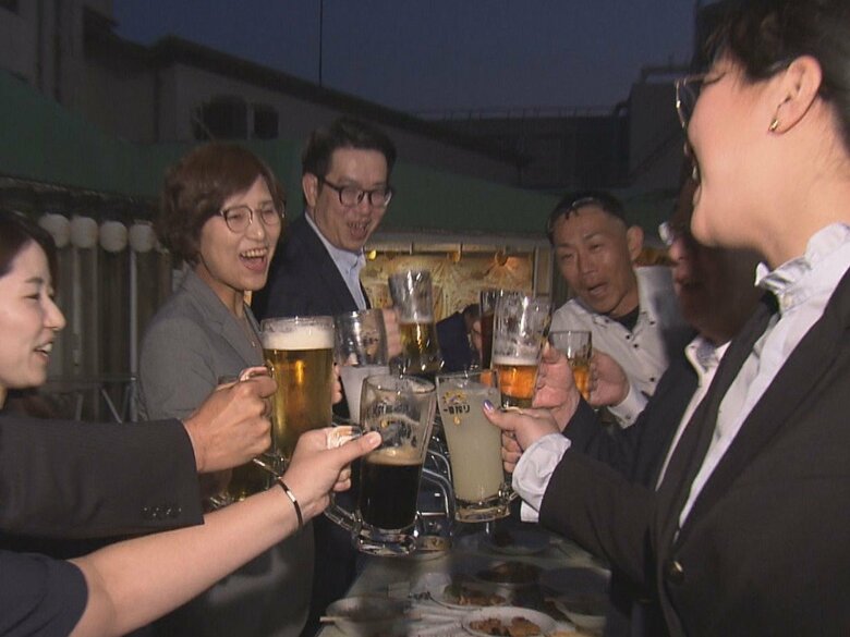 26年2月の閉店が決定…名鉄百貨店の屋上で“最後のビアガーデン”がオープン 17回目の開催で10/13まで営業｜FNNプライムオンライン