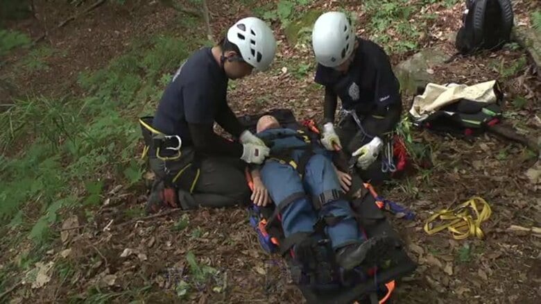 山岳遭難は過去最多に　夏山シーズンは事故が増加　救助を行う警察に聞いた転倒や滑落を防ぐ3つのポイントと登山の備え｜FNNプライムオンライン