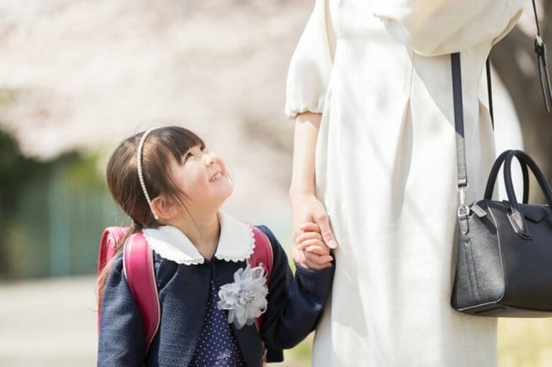 卒業・卒園シーズン！フォーマル服は収納スペースの悩みのタネ？