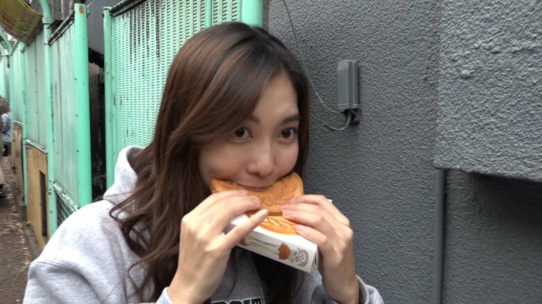 大胆にがぶり