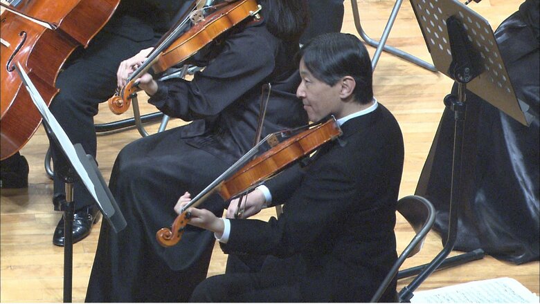 天皇陛下も同じステージでビオラを演奏された　2014年4月