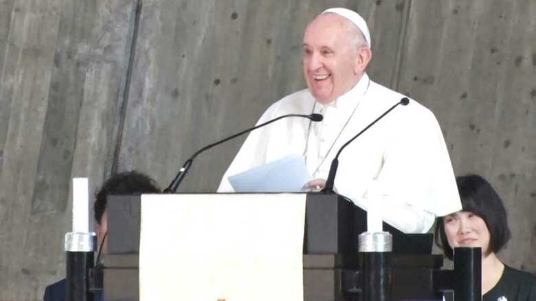 白い帽子（ズケット）を被るのは教皇のみ　重要なのは撮影対象者の特徴を見つけること