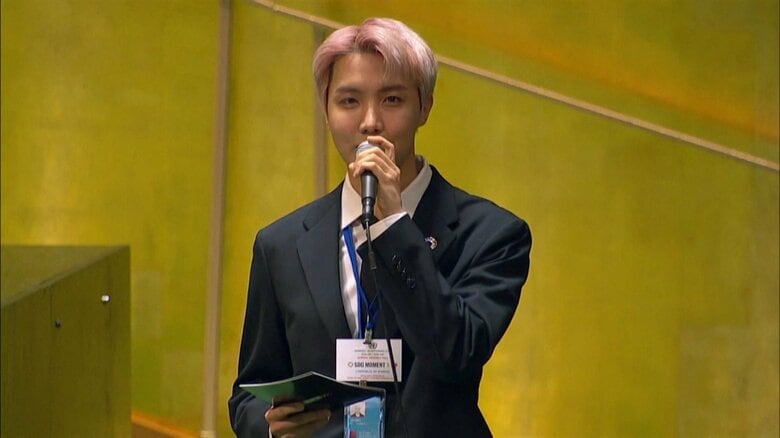 国連でスピーチする、J-HOPEさん（2021年9月）
