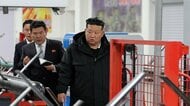 北朝鮮・金正恩総書記が戦術誘導ミサイルの増産を指示「生産能力を2.5倍ほどに拡大する」