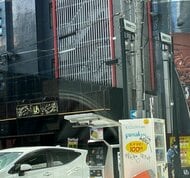 【速報】ホテルの一室で女性が死亡　「人を殺したという話を聞いた」と警察に連絡　死亡女性の首に変色も確認　事件と事故両面で捜査　大阪・中央区