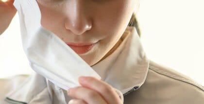 5月8日以降「マスク着用」7割超　飲食店“アクリル板”不要3割　コロナ5類引き下げで都民アンケート