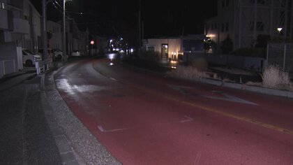 乗用車とトラックが正面衝突し乗用車に乗っていた女性2人が死亡　トラック運転手「対向車がはみ出してぶつかった」神奈川・横須賀市
