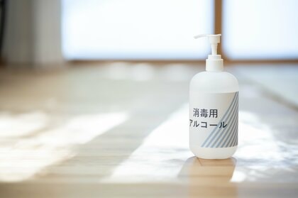 アルコールの消毒液が効果的（画像はイメージ）