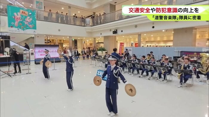 シンバル隊によるパフォーマンス
