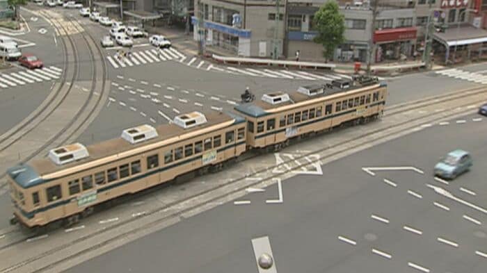 福井市内を走る路面電車