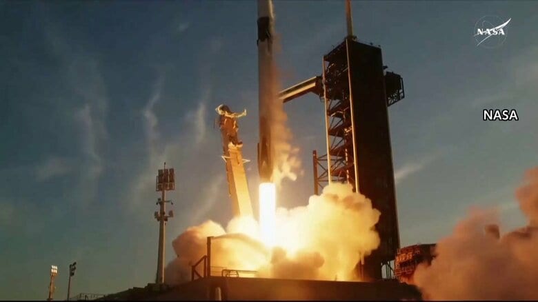 「宇宙への旅を楽しんできます」宇宙飛行士の大西卓哉さんを乗せた民間宇宙船「クルードラゴン」打ち上げ成功！日本人3人目のISS船長に｜FNNプライムオンライン