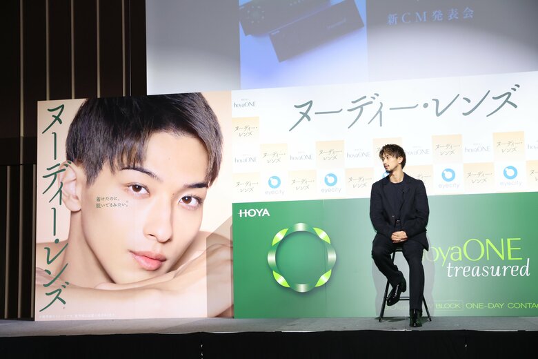 横浜流星さんのどアップな特大パネル！