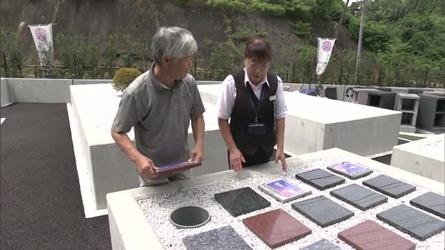 息子にすすめるため見学に来た男性