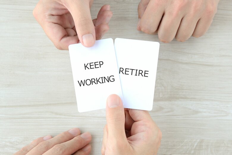 再雇用制度や雇用延長制度もあるが…（画像：イメージ）