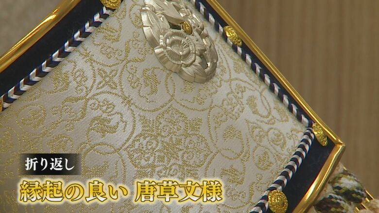 豪華絢爛で伝統技法が凝らされたつくり