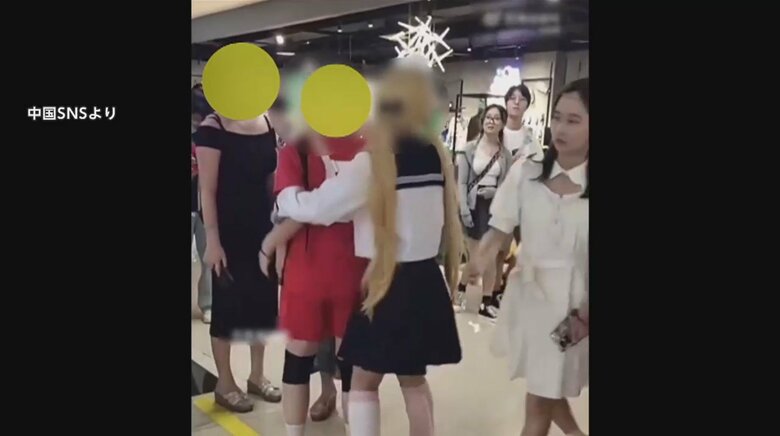 日本アニメのコスプレをする中国の若者（中国SNSより）