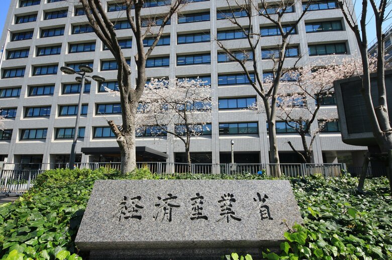 霞が関のキャリアには専門家がいない