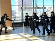 アジア競技大会など前に…愛知県のJR春日井駅で不審者への対処訓練 利用客の避難誘導や男の確保等の手順確認