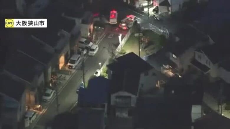 軽自動車と衝突…2輪遊具に乗った4歳男児が死亡　大阪狭山市の住宅地　近所の68歳女を現行犯逮捕「気付かず当たった」趣旨の説明も｜FNNプライムオンライン