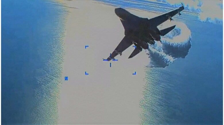 米軍偵察機の落下、ロシアがパイロット2人に“国家賞”「国際ルール違反を阻止」｜FNNプライムオンライン