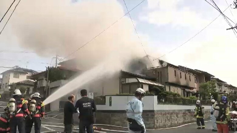 「火が出ている」　福岡市で住宅火災　焼け跡から女性1人の遺体　住人女性と連絡取れず｜FNNプライムオンライン